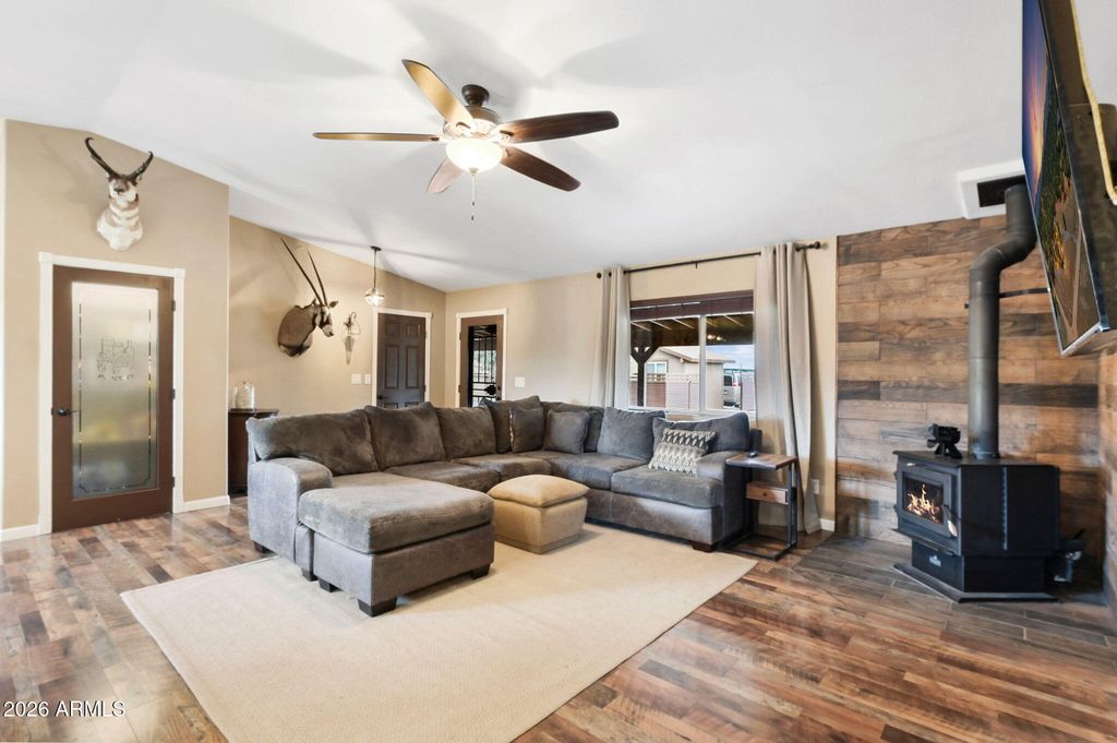 Image 10 of property listing at 14601 N Music Trail, Prescott, AZ 86305