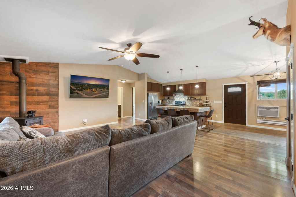 Image 11 of property listing at 14601 N Music Trail, Prescott, AZ 86305