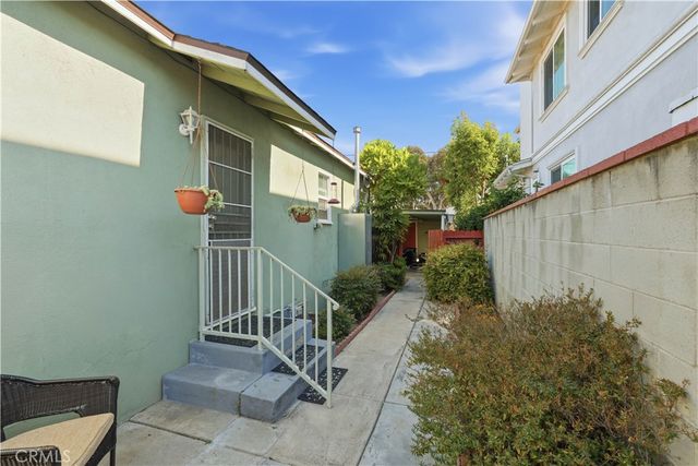 2522 Robinson Street, Redondo Beach, CA 90278