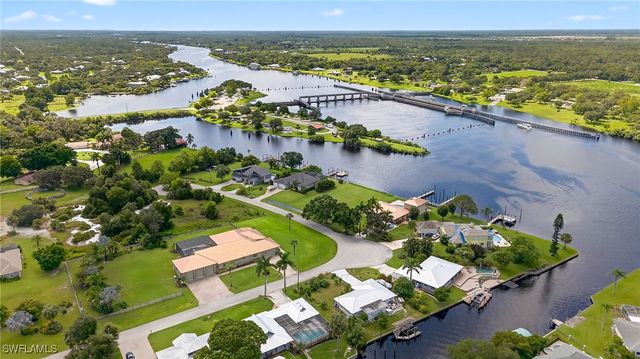 18071 Traverse DR, Alva, FL 33920