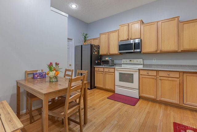 6552 Twin Lakes Drive, Mason, OH 45040