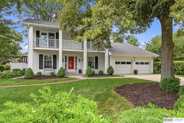 13905 Poppleton Circle, Omaha, NE 68144
