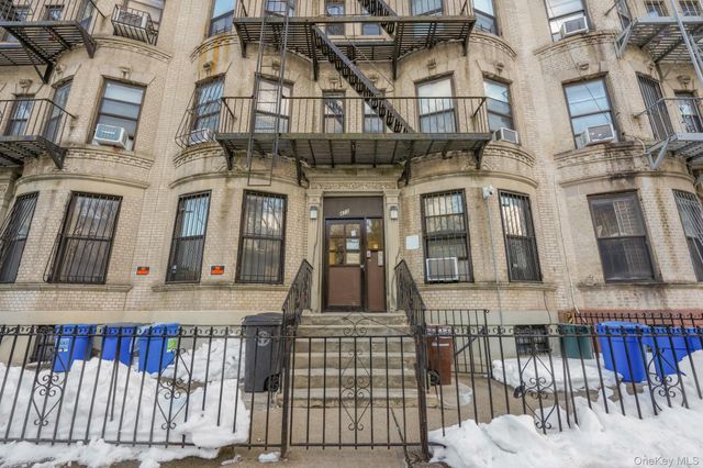 472 Bainbridge Street 1B, Brooklyn, NY 11233