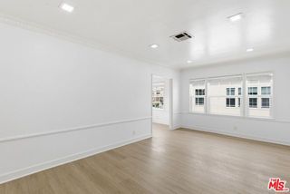 8613 W Olympic Boulevard, Los Angeles, CA 90035