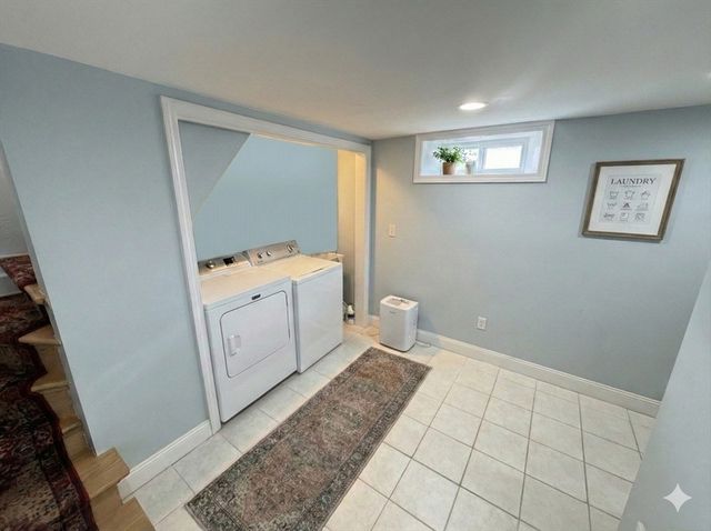 129 Hillside Rd. 1, Watertown, MA 02472