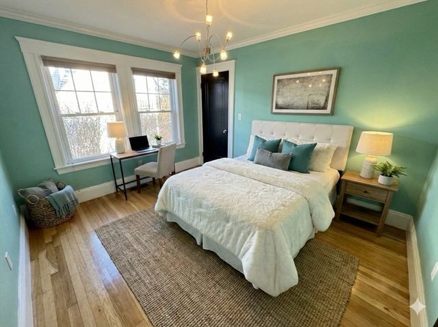 129 Hillside Rd. 1, Watertown, MA 02472