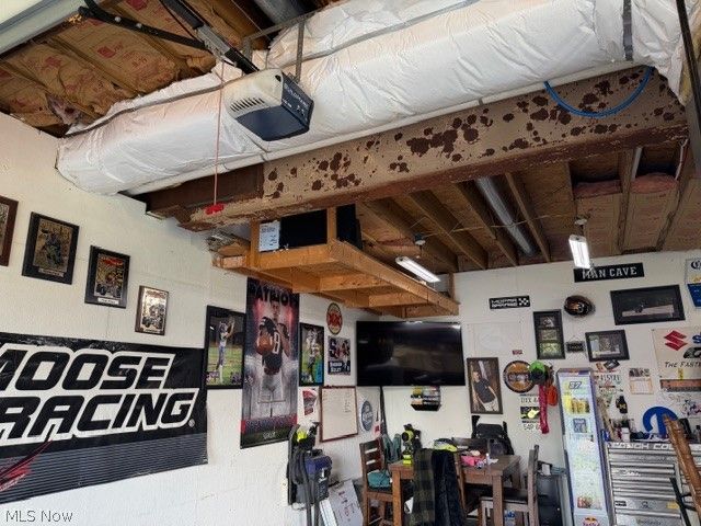 64 Viscose Road, Parkersburg, WV 26101