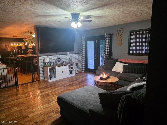 64 Viscose Road, Parkersburg, WV 26101