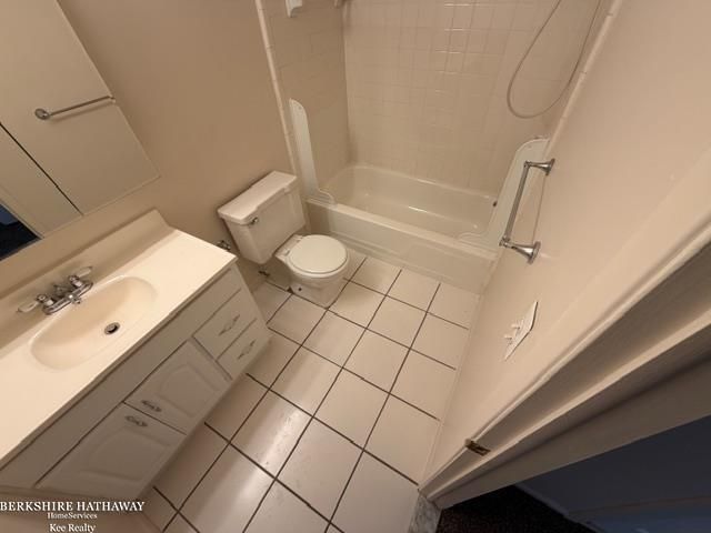 17026 Clinton River 174b Road, Clinton Township, MI 48038