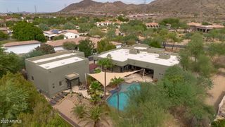 8325 W LA CAILLE --, Peoria, AZ 85383
