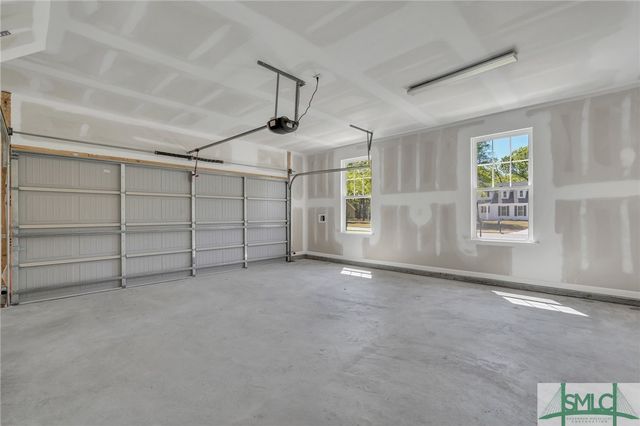 807 Highland Circle, Richmond Hill, GA 31324