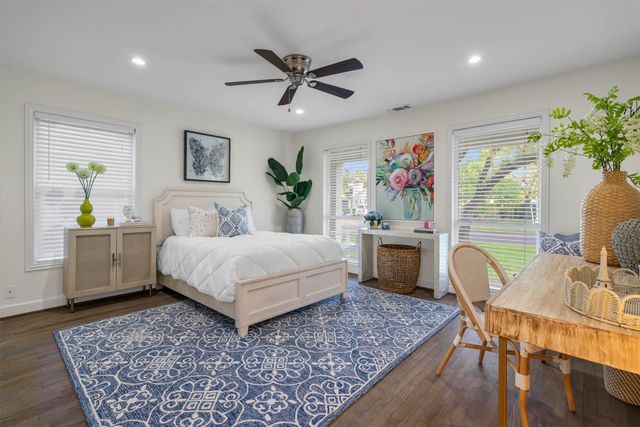 6514 Kenwell Street, Dallas, TX 75209