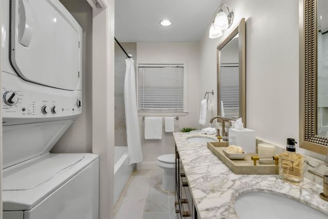 6514 Kenwell Street, Dallas, TX 75209