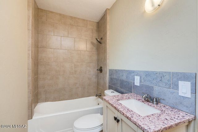 3532 E Lee Street, Tucson, AZ 85716