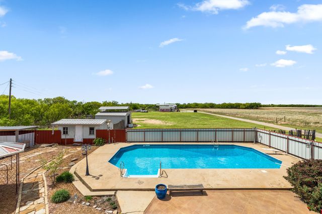 402 N FM 369, Pleasant Valley, TX 76367