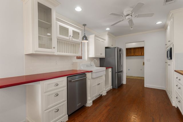 402 N FM 369, Pleasant Valley, TX 76367