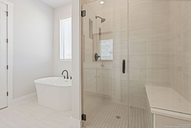 257 Lawrence Drive, Castroville, TX 78009