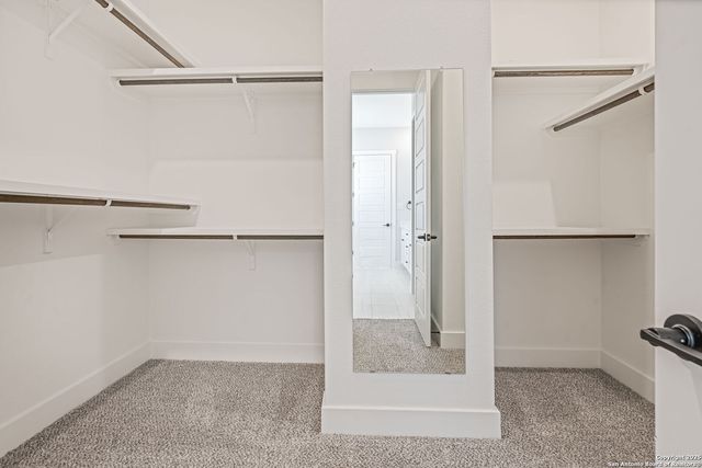 257 Lawrence Drive, Castroville, TX 78009