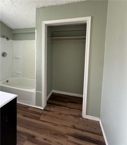 4129 Barrera Dr, Corpus Christi, TX 78416