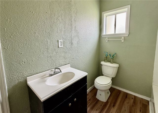 4129 Barrera Dr, Corpus Christi, TX 78416