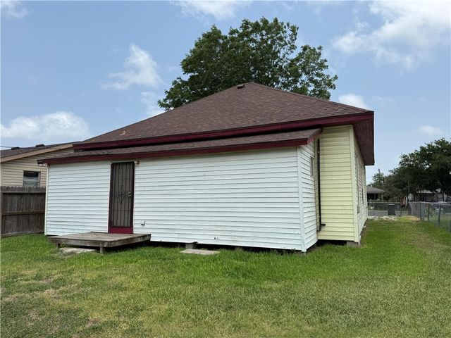 4129 Barrera Dr, Corpus Christi, TX 78416
