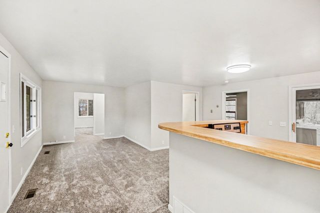 1475 W Echo Drive, Sheridan Twp - Newaygo, MI 49349