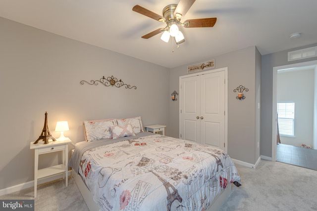 990 FORSYTHIA LN, Stafford, VA 22554