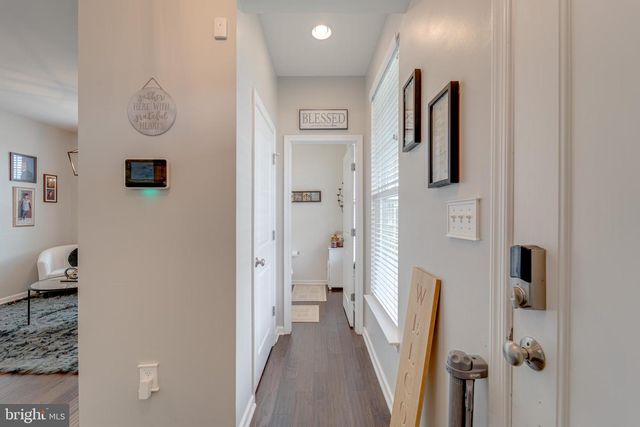 990 FORSYTHIA LN, Stafford, VA 22554