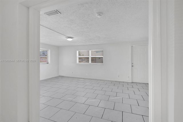 307 NW 11th Ave, Delray Beach, FL 33444