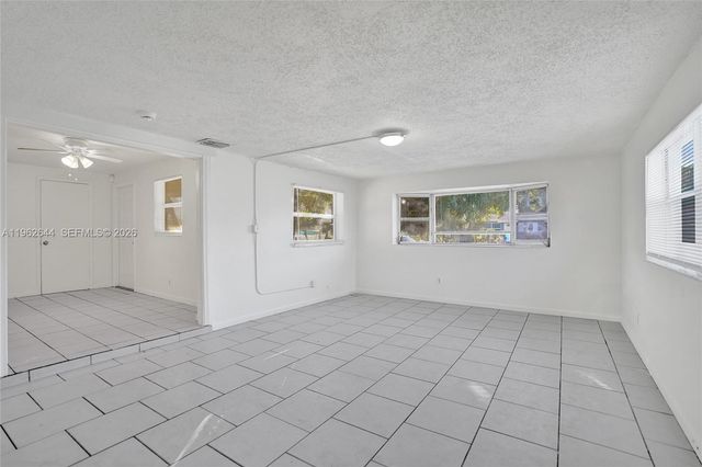 307 NW 11th Ave, Delray Beach, FL 33444