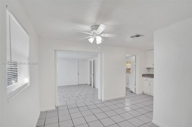 307 NW 11th Ave, Delray Beach, FL 33444