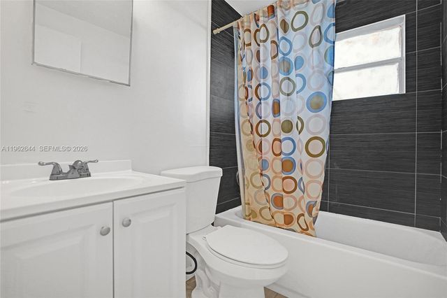 307 NW 11th Ave, Delray Beach, FL 33444