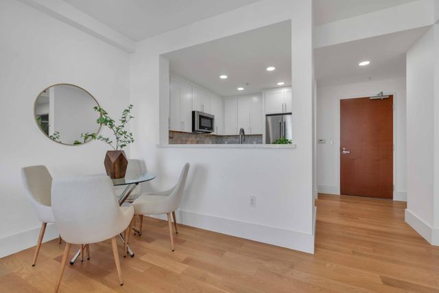175 W St James Street 607, San Jose, CA 95110