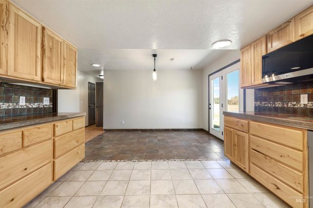 77 Horseshoe Circle, Jerome, ID 83338