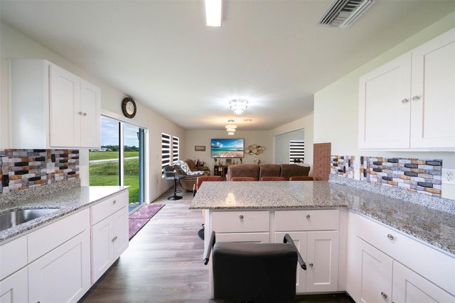 8005 MELODY CIRCLE, Labelle, FL 33935