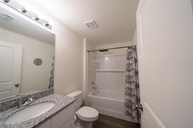 8005 MELODY CIRCLE, Labelle, FL 33935