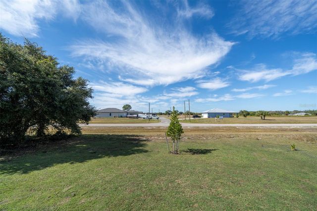 8005 MELODY CIRCLE, Labelle, FL 33935