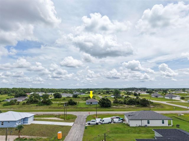 8005 MELODY CIRCLE, Labelle, FL 33935