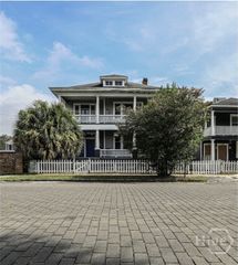 316 W 40th Street, Savannah, GA 31401