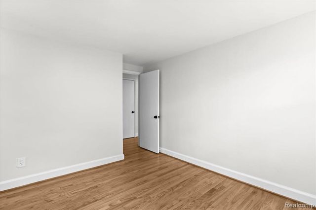 17421 Quincy Street, Detroit, MI 48221