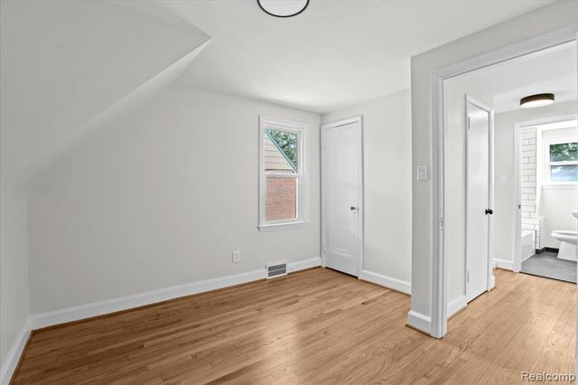 17421 Quincy Street, Detroit, MI 48221