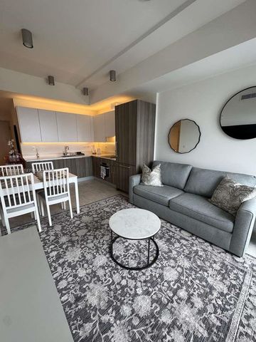 239 SW 9th St 1704, Miami, FL 33130