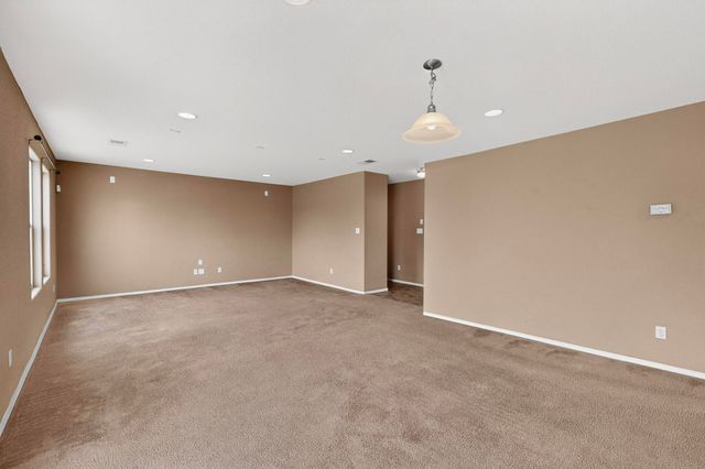 2900 Gault Trail SW, Albuquerque, NM 87121