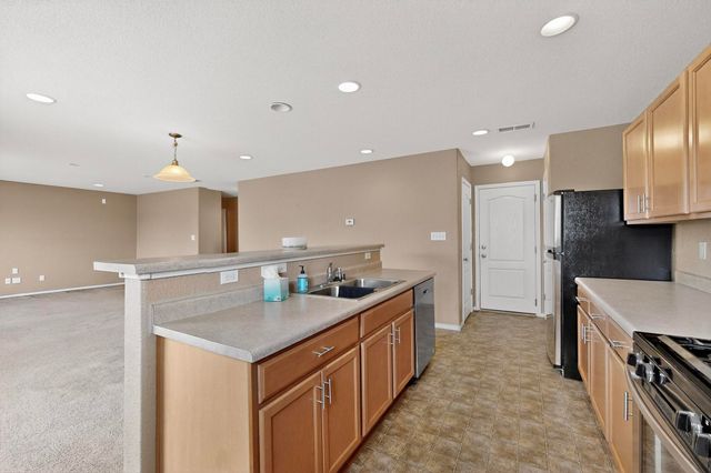 2900 Gault Trail SW, Albuquerque, NM 87121