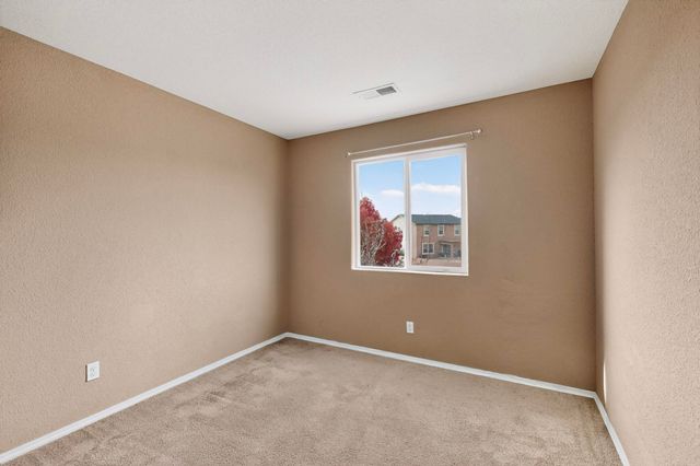 2900 Gault Trail SW, Albuquerque, NM 87121