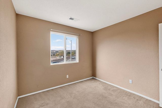 2900 Gault Trail SW, Albuquerque, NM 87121