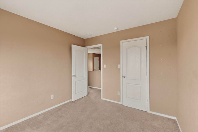 2900 Gault Trail SW, Albuquerque, NM 87121