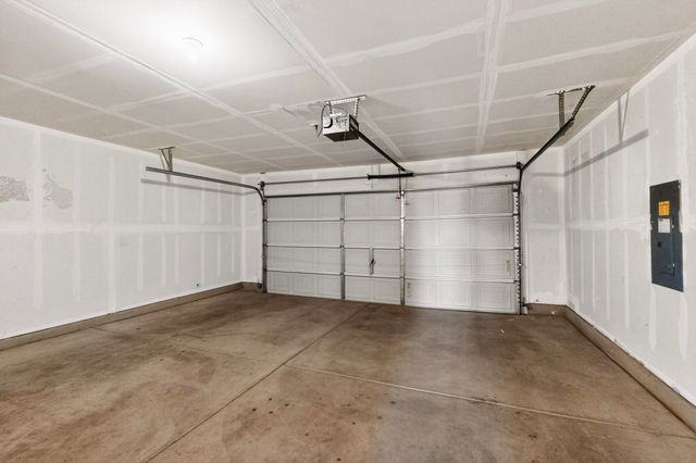 2900 Gault Trail SW, Albuquerque, NM 87121