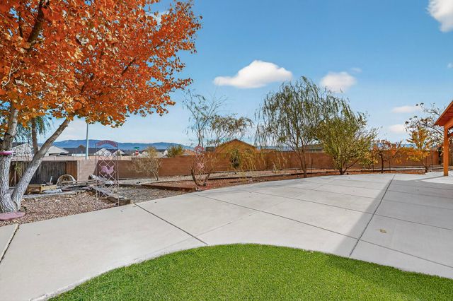 2900 Gault Trail SW, Albuquerque, NM 87121