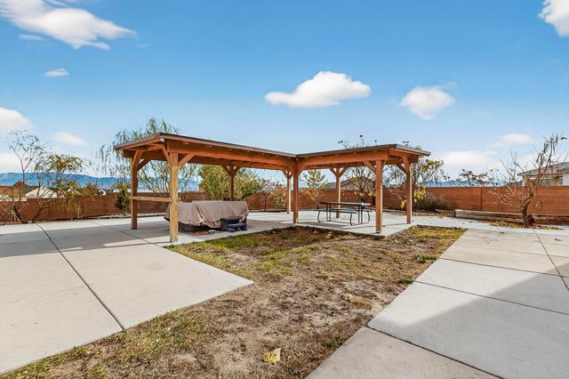 2900 Gault Trail SW, Albuquerque, NM 87121